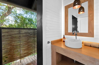 Luxury Villa Photo #25