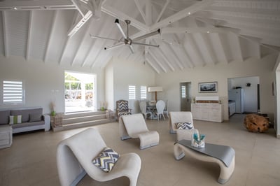 Luxury Villa Photo #19