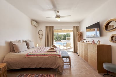 Luxury Villa Photo #20