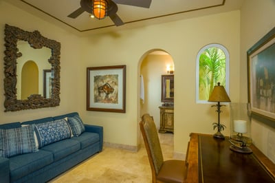 Luxury Villa Photo #25