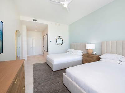 Luxury Villa Photo #28