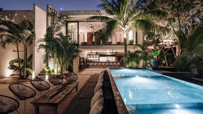 Luxury Villa Photo #11