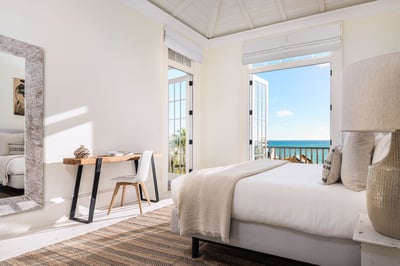Luxury Villa Photo #20