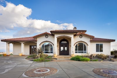 Luxury Villa Photo #22