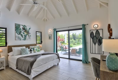 Luxury Villa Photo #44