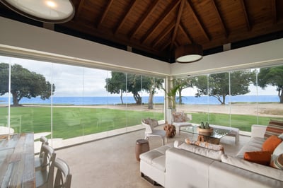 Luxury Villa Photo #15