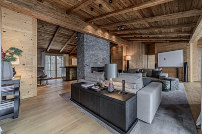 Luxury Villa Photo #18