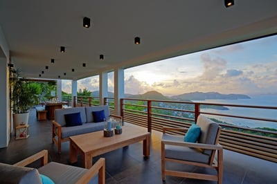 Luxury Villa Photo #8