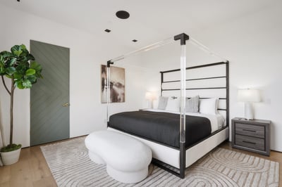 Luxury Villa Photo #50