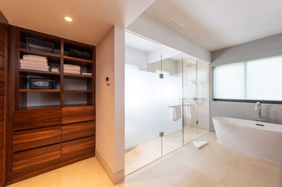 Luxury Villa Photo #77