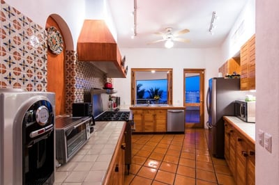 Luxury Villa Photo #19