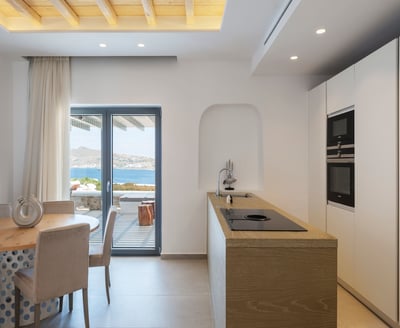 Luxury Villa Photo #28