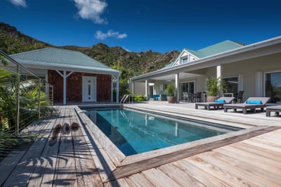 Luxury Villa Photo #2