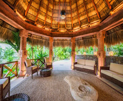 Luxury Villa Photo #31