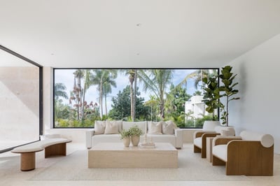 Luxury Villa Photo #8