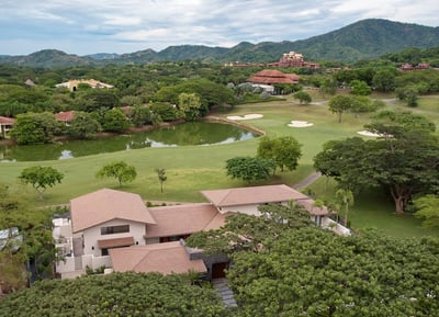 Luxury Villa Photo #38