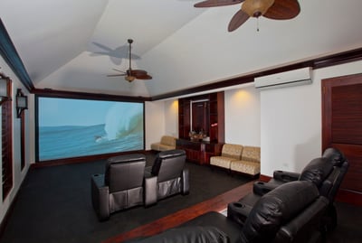 Luxury Villa Photo #15