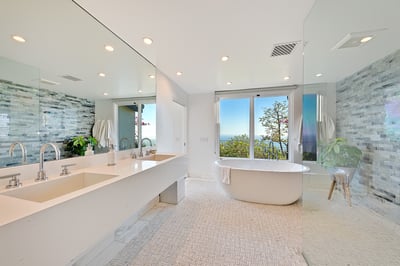 Luxury Villa Photo #45