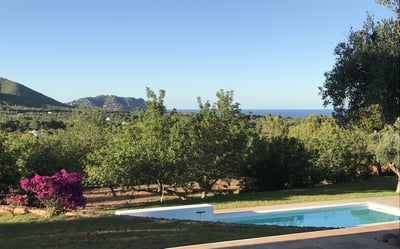 Luxury Villa Photo #4