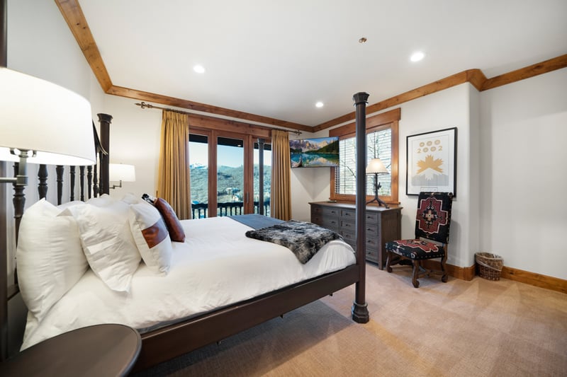 Timber Lodge at the Oaks