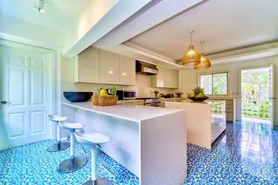 Luxury Villa Photo #18