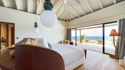 Luxury Villa Photo #32