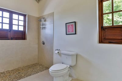 Luxury Villa Photo #33