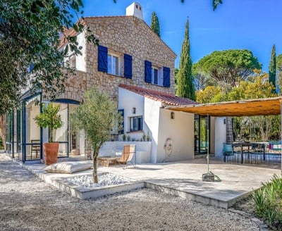 Luxury Villa Photo #5