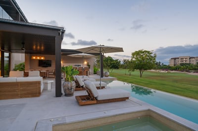 Luxury Villa Photo #7