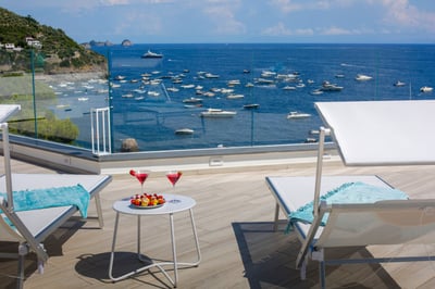 Luxury Villa Photo #8