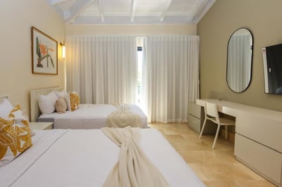 Casa Ottanta - 5-Bed Family Villa, Pool & Jacuzzi