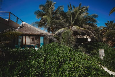 Luxury Villa Photo #2