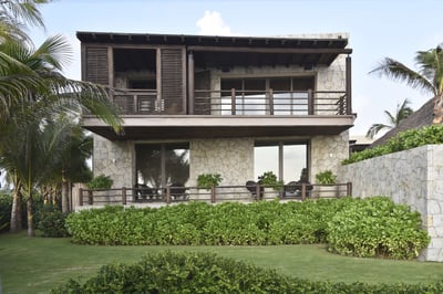 Luxury Villa Photo #3