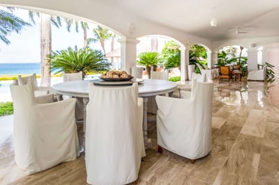 Luxury Villa Photo #10