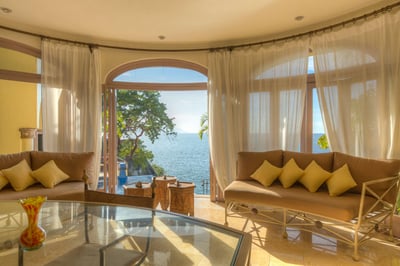 Luxury Villa Photo #12