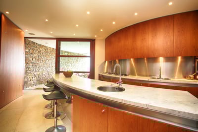Luxury Villa Photo #6