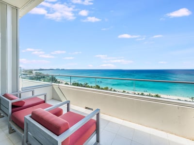 Luxury Villa Photo #10