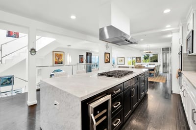 Luxury Villa Photo #12