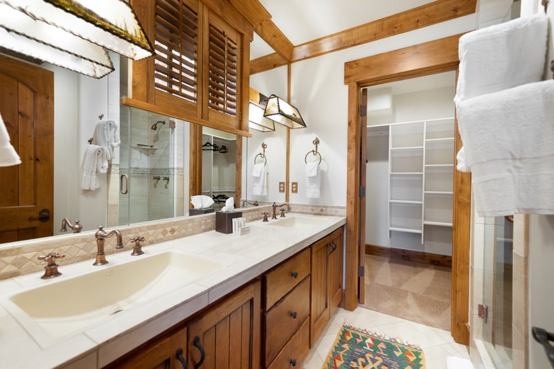 Timber Lodge at the Oaks