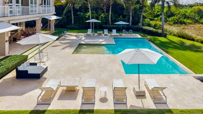 Luxury Villa Photo #5