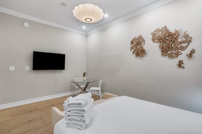 Luxury Villa Photo #43
