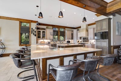 Luxury Villa Photo #16