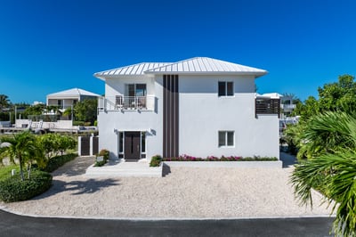 Luxury Villa Photo #5