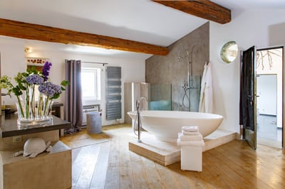 Luxury Villa Photo #17