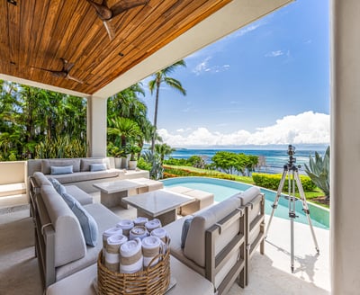 Luxury Villa Photo #11