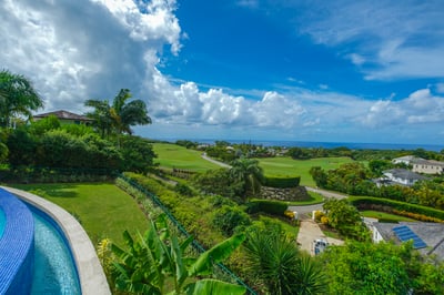 Luxury Villa Photo #6