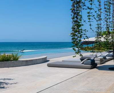 Luxury Villa Photo #5