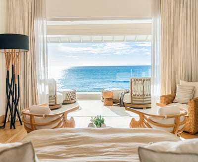 Luxury Villa Photo #3