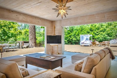 Luxury Villa Photo #11