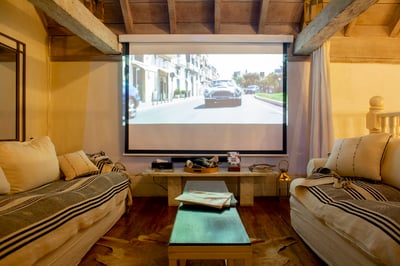 Luxury Villa Photo #7
